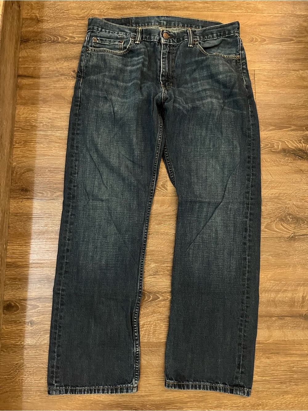Men's Dark Wash Straight-Leg Jeans - Levi 514